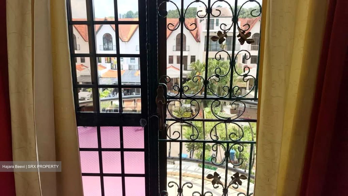 Pasir Panjang Road (D5), Terrace #581295141